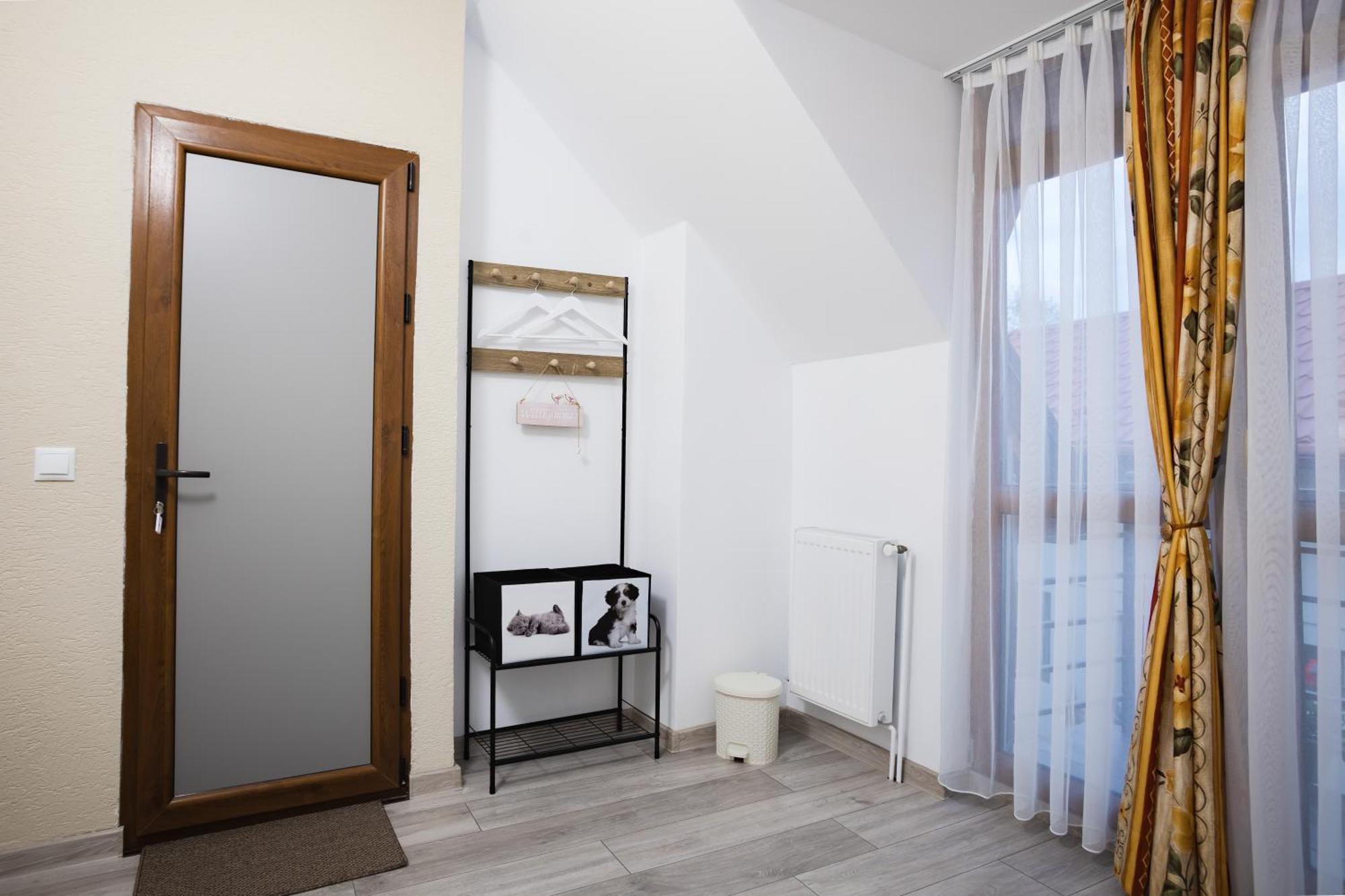 Christian Haus Sibiu Hotell Exteriör bild